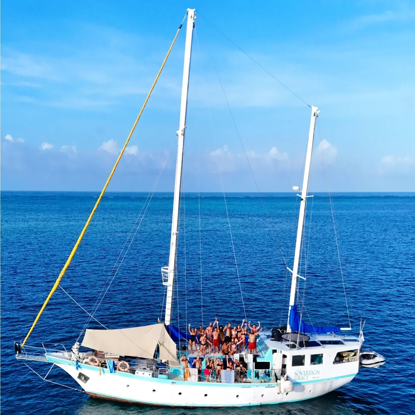 Sovereign Grace sailboat full of backpackers at anchor in the San Blas Islands
